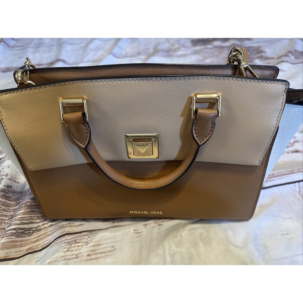 Michael Kors Silvia Handbag Medium. $328.00.  Beautiful!
